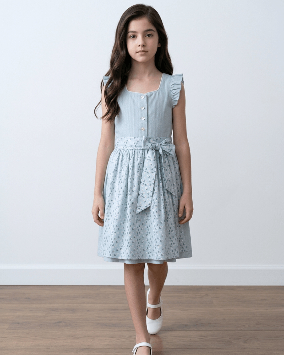 Dirndl Gerti, hellblau